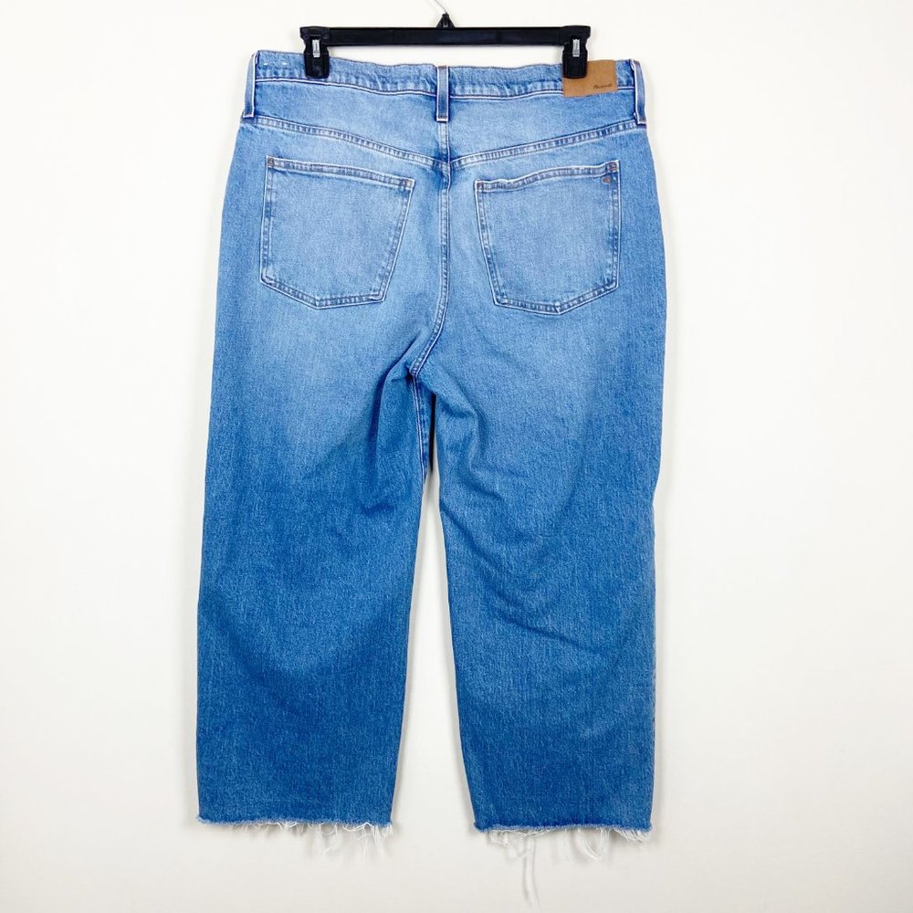 Madewell Light Blue Cropped Jeans - Picture 2 of 10
